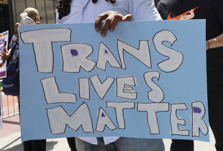 Kansas Invalidates All Transgender Driver’s Licenses & Birth Certificates – WTF?!
