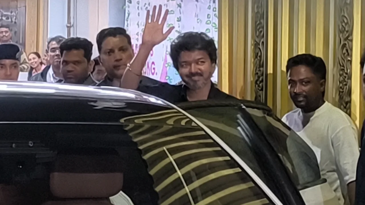 Thalapathy Vijay in Mumbai Thalapathy Vijay in Mumbai