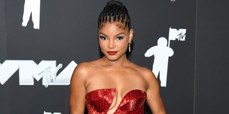 Halle Bailey Reflects on Racist Backlash to Her ‘Little Mermaid’ Casting, Says She Learned to ‘Block Out the Noise’ | Halle Bailey, The Little Mermaid | Celebrity News and Gossip | Entertainment, Photos and Videos