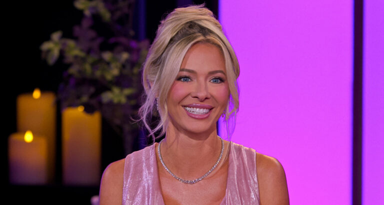 Love Is Blind’s Brittany Wisniewski Is Pregnant, Expecting First Child With Boyfriend Rocky Hawkins | Brittany Wisniewski, expecting, Love Is Blind, Pregnant, Pregnant Celebrities | Celebrity News and Gossip | Entertainment, Photos and Videos