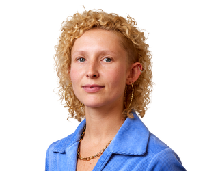 Hannah Ellis-Petersen