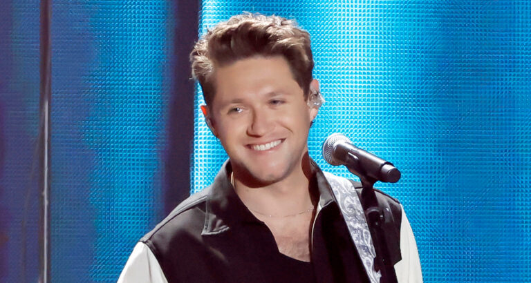 ‘Little More Time’ Lyrics: Niall Horan Drops New Song Off ‘Dinner Party’ Album – Listen Now! | First Listen, Lyrics, Music, Niall Horan | Celebrity News and Gossip | Entertainment, Photos and Videos
