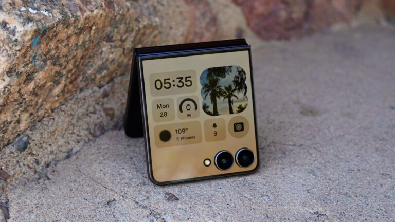 Samsung Galaxy Z Flip 8 vs. Galaxy Z Flip 7: Maybe not worth the wait?