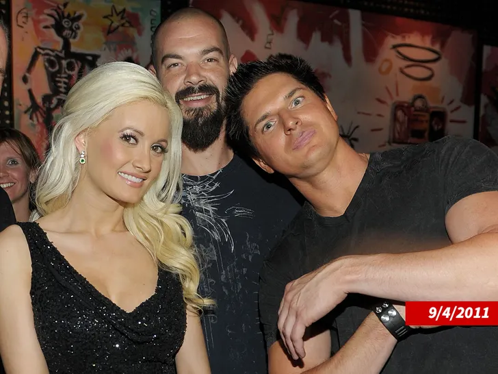 0224-zak bagans holly madison getty