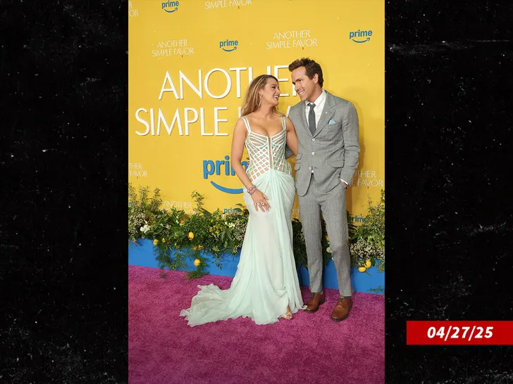 sub-ryan-reynolds-blake-lively-getty-1