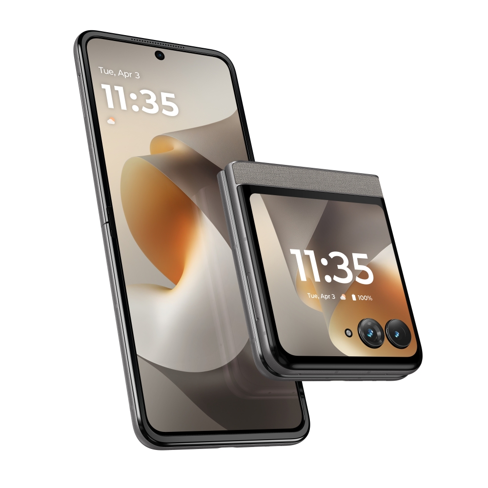 Motorola Razr 2026 render