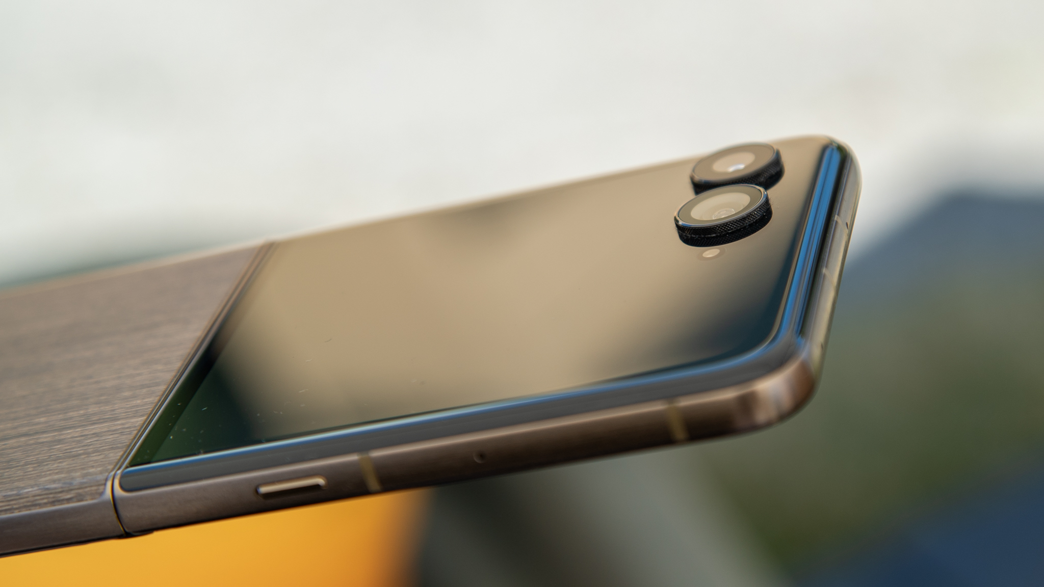 The Razr Ultra 2026 at an angle