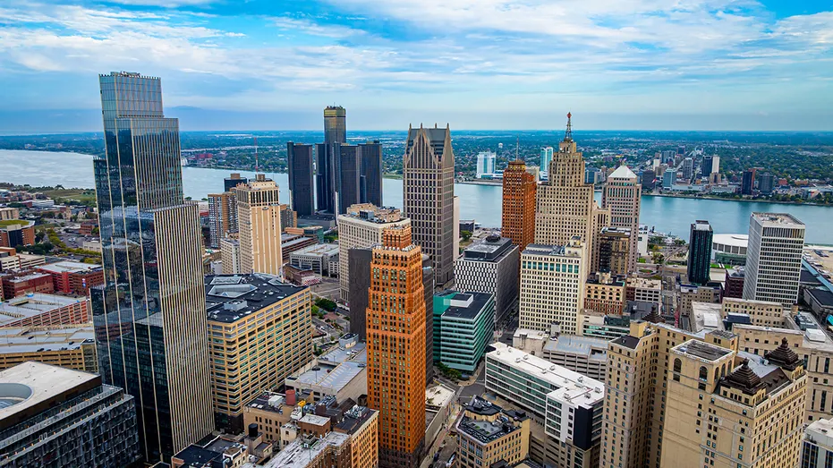 downtown Detroit
