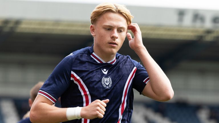 DUNDEE, SCOTLAND - MAY 02: Dundee's Luke Graham warms up during a William Hill Premiership match between Dundee and St Mirren at the The ScotFoam Stadium at Dens Park, on May 02, 2026, in Dundee, Scotland. (Photo by Ross Parker / SNS Group)