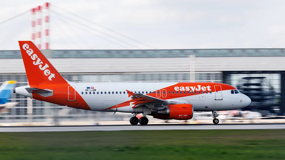 easyJet plane