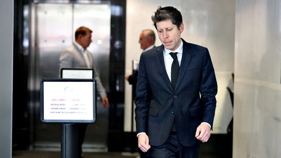 Sam Altman is dark suit walking into courthouse