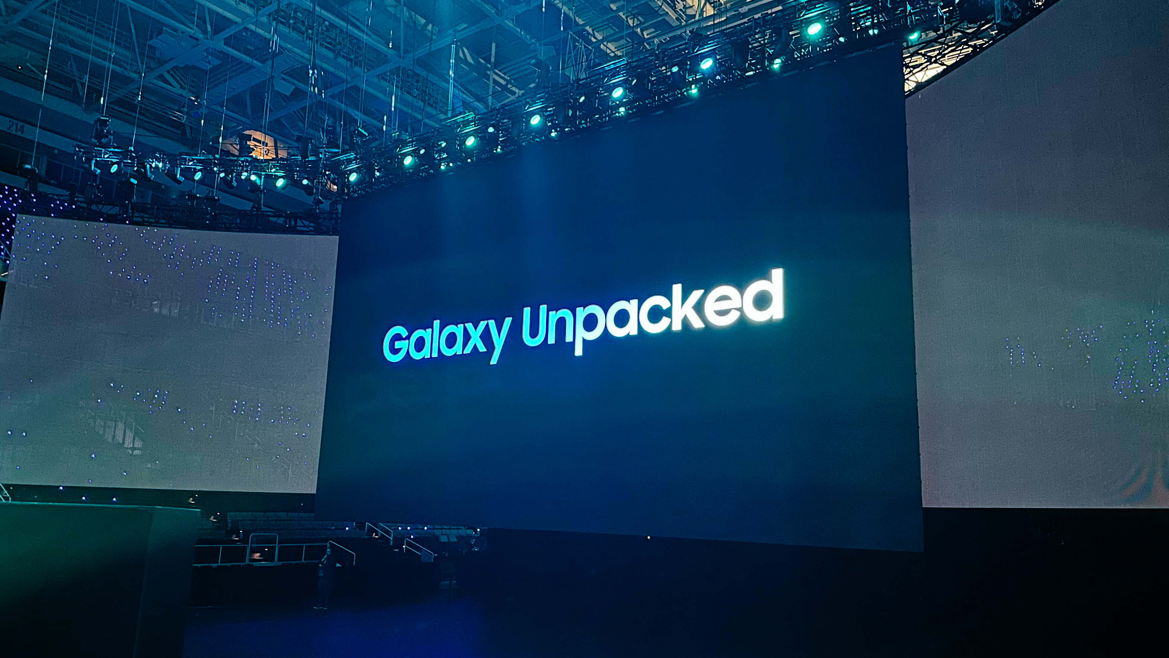 Galaxy Unpacked stage ahead of Galaxy S25 event