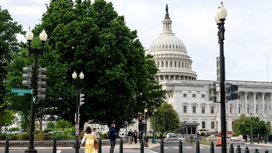 The US Capitol seen from the street during springtime