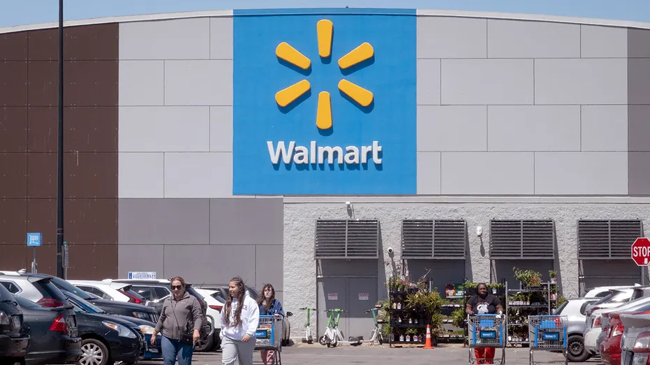 A Walmart exterior