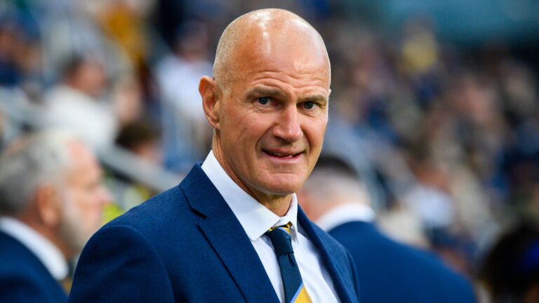Brad Arthur: Leeds Rhinos head coach signs two-year contract extension with Super League club | Rugby League News