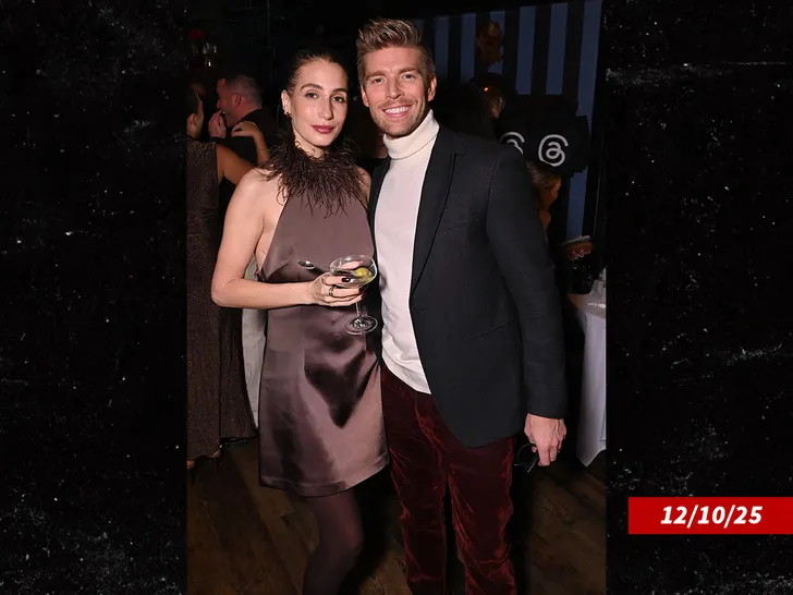 amanda-batula-kyle-cooke-sub-getty-2