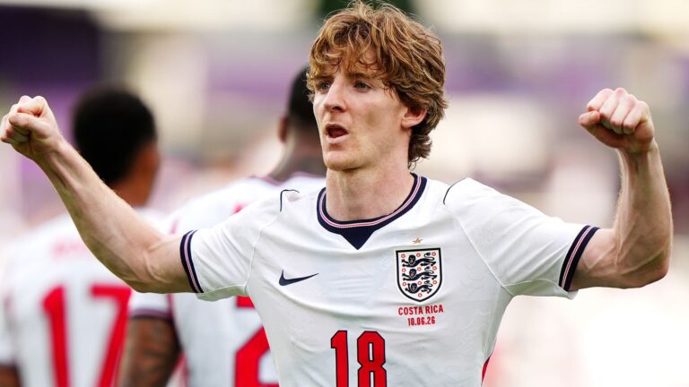 England 3 – 0 Costa Rica