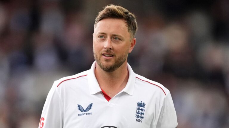 Ollie Robinson ruled out of England’s second Test against New Zealand with ‘knee soreness’ | Cricket News