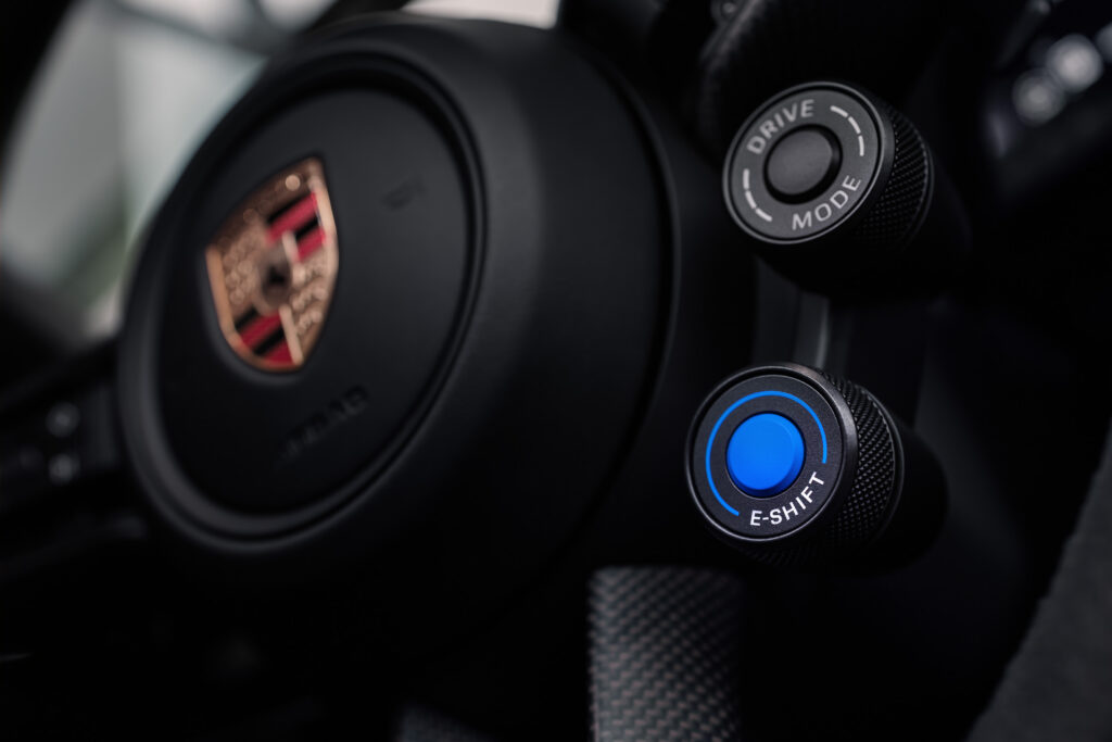 Porsche steering wheel details