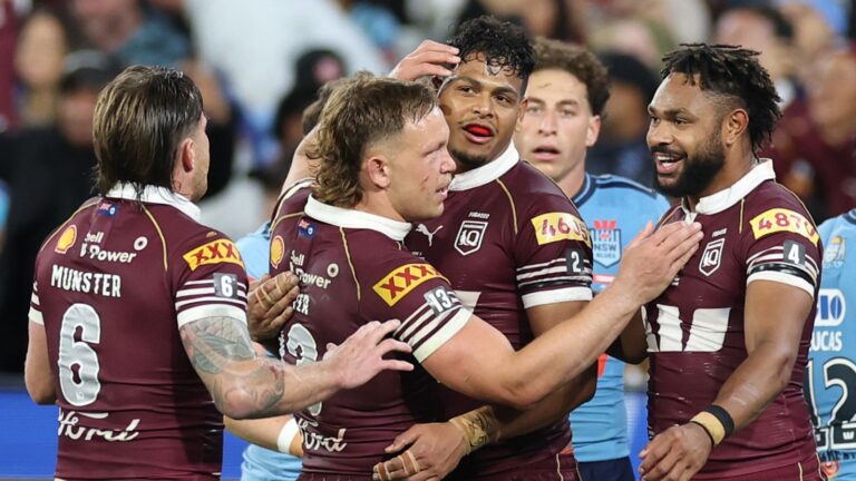 State of Origin game two – Queensland 44-24 New South Wales: Maroons level series as Selwyn Cobbo scores hat-trick | Rugby League News
