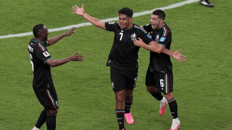Mexico 1 – 0 Korea Rep