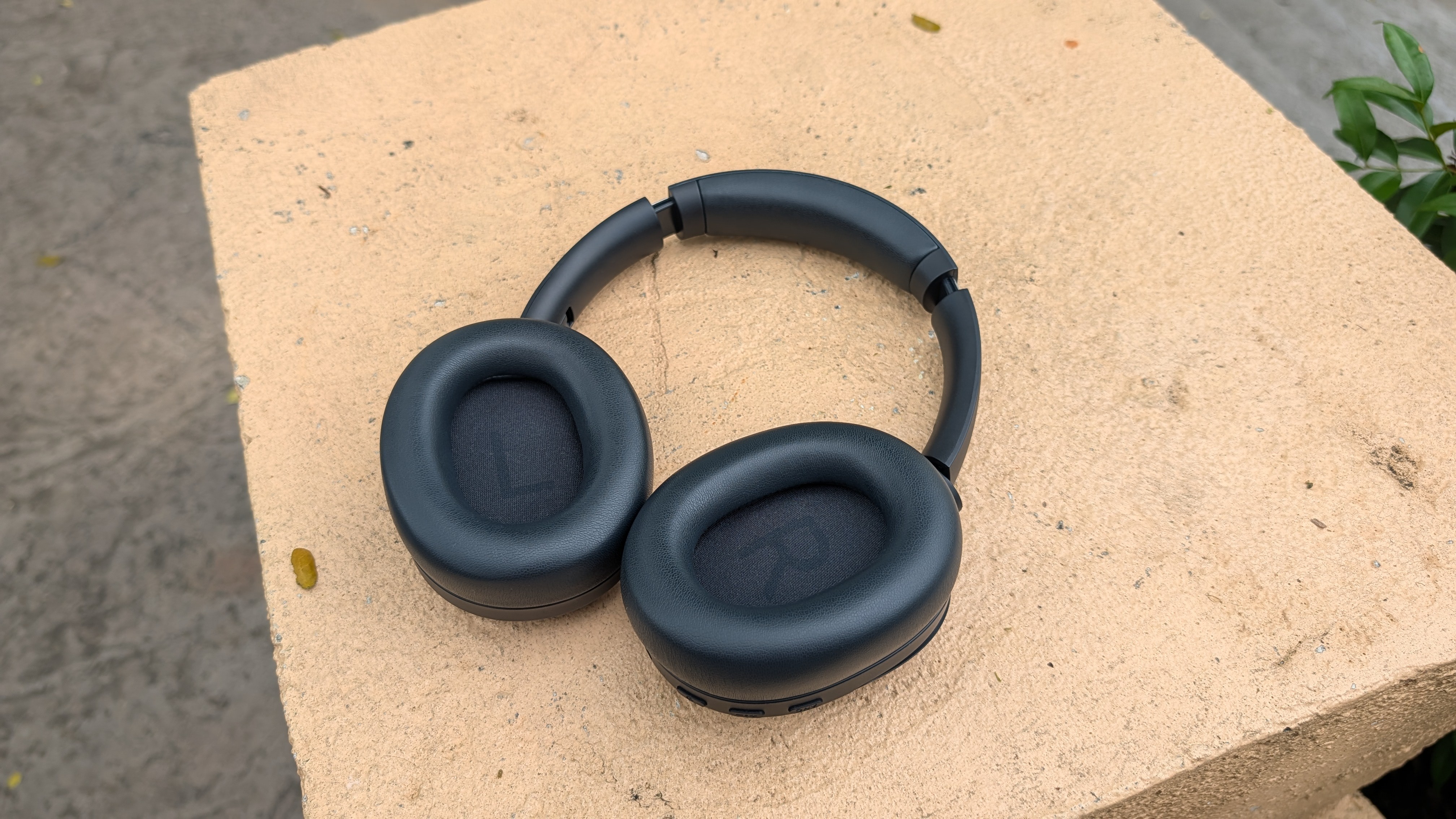 Tribit QuietPlus 81 Over-Ear Headphones