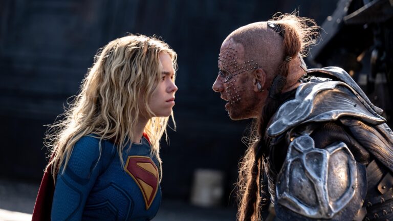 Supergirl Is a Dull, Dispiriting, Fake-Feminist Movie
