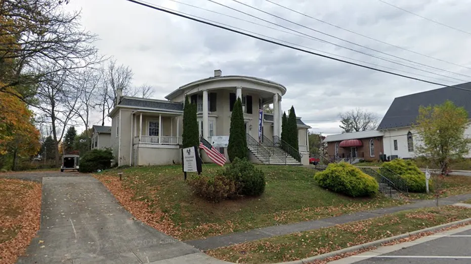 Virginia octagon home