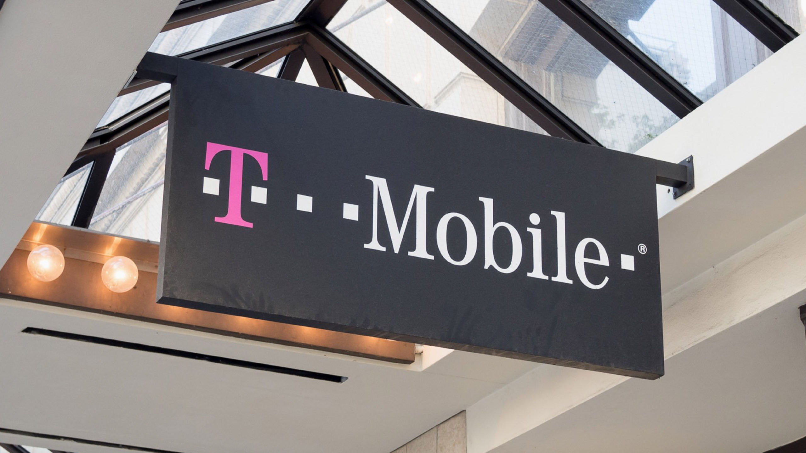 T-Mobile logos in 16:9 aspect ratio