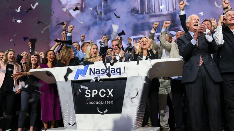 What's at Stake for Trillionaire Elon Musk and SpaceX After Blockbuster IPO