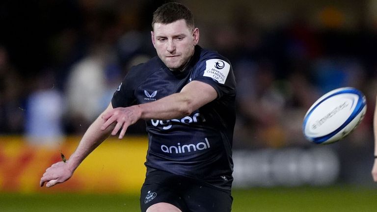 Finn Russell Bath