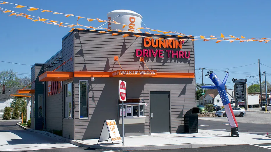A Dunkin' drive thru