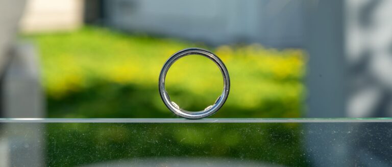 I tested the Oura Ring 5 for a month, and it’s exactly what other smart rings should aspire to be