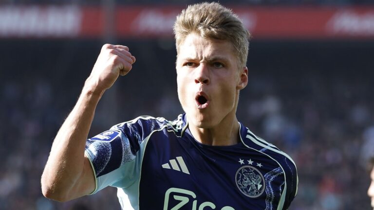 Sean Steur: Newcastle sign midfielder from Ajax for £23m on five-year deal after Sandro Tonali exit | Football News