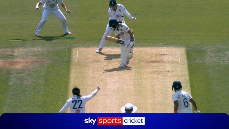 HARMAN WICKET THUMB 