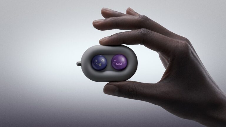 DuRoBo’s Moodi just brought competition to Boox’s weirdest accessory