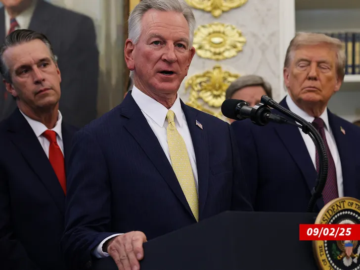 tommy tuberville and trump getty