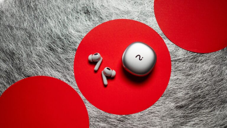 These AI earbuds made my meetings much more productive – here’s how