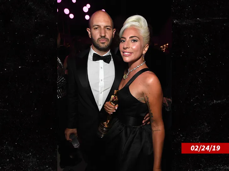 sub-lady-gaga-Bobby-Campbell-getty-2