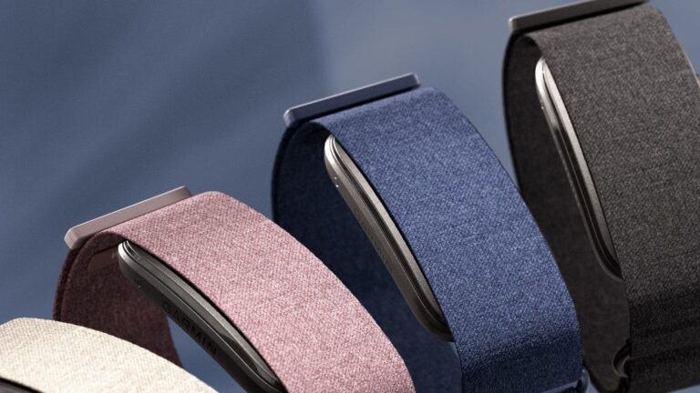 Garmin’s turn: the CIRQA is a screenless band, and you get all-day help without a subscription