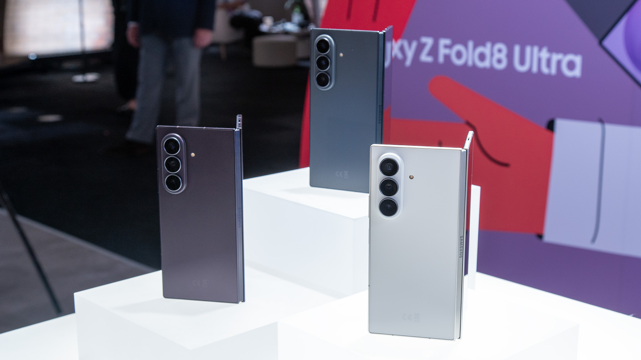 Hands-on with all the Samsung Galaxy Z Fold 8 colors
