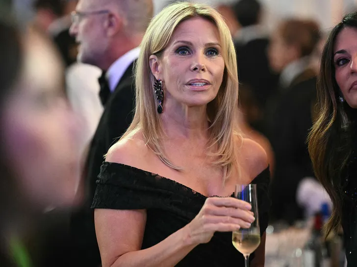 0724-Cheryl-Hines-WHC-SUB