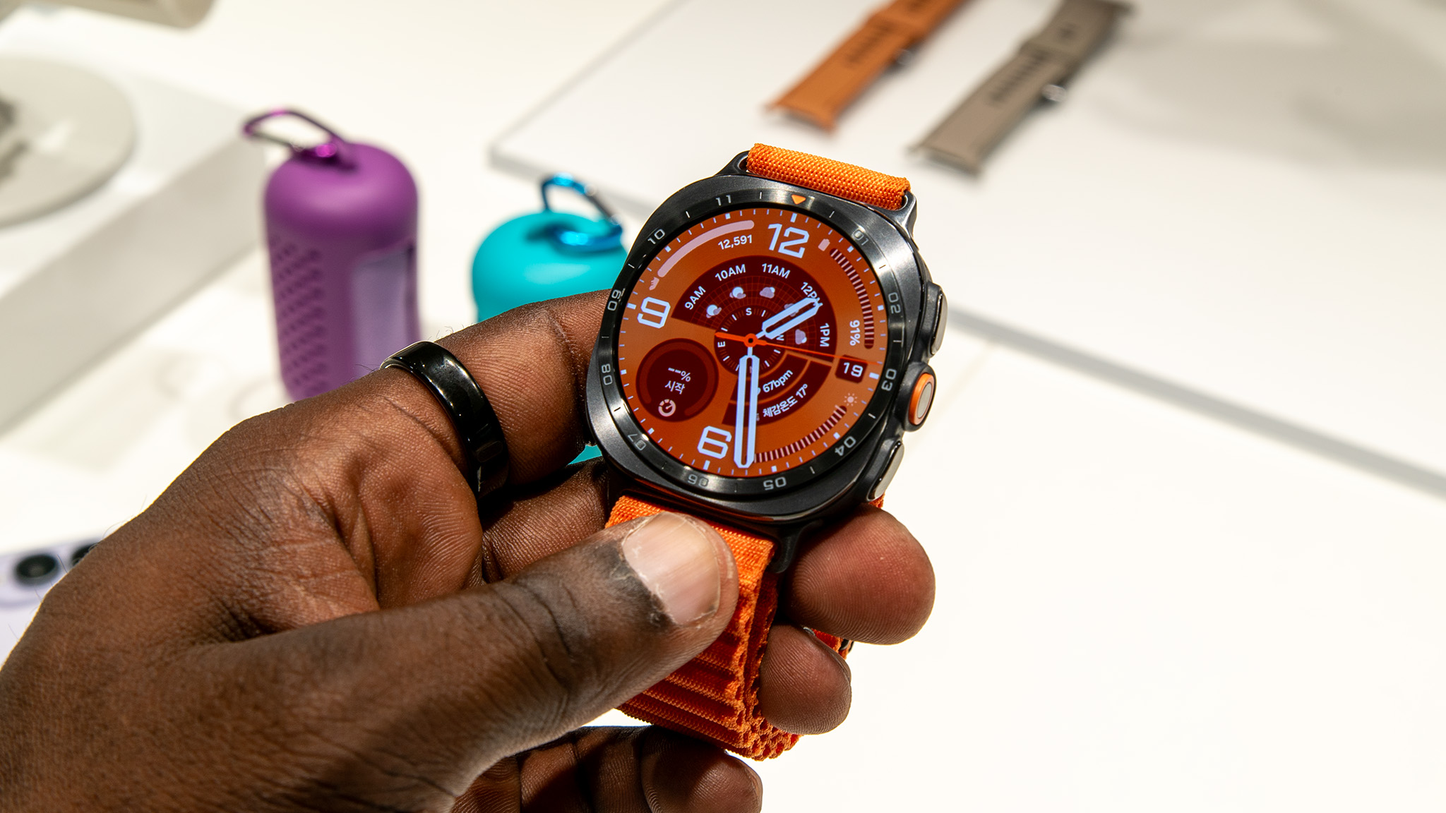 Hands-on with the Samsung Galaxy Watch Ultra 2