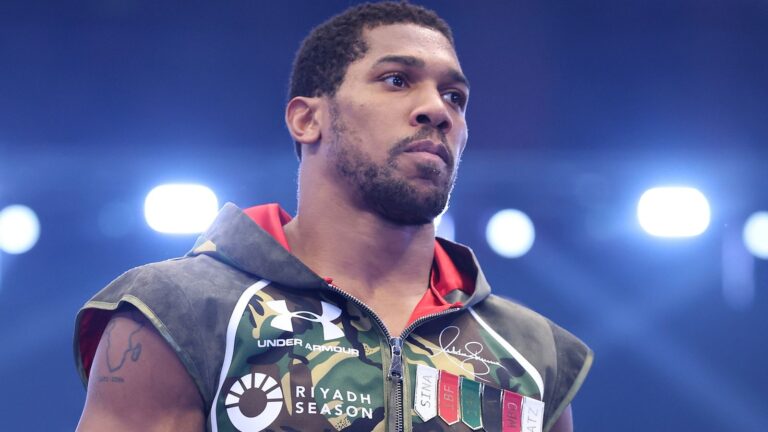 Anthony Joshua remembers late friends after win over Kristian Prenga sets up Tyson Fury fight and ‘lovely treat’ for fans | Boxing News