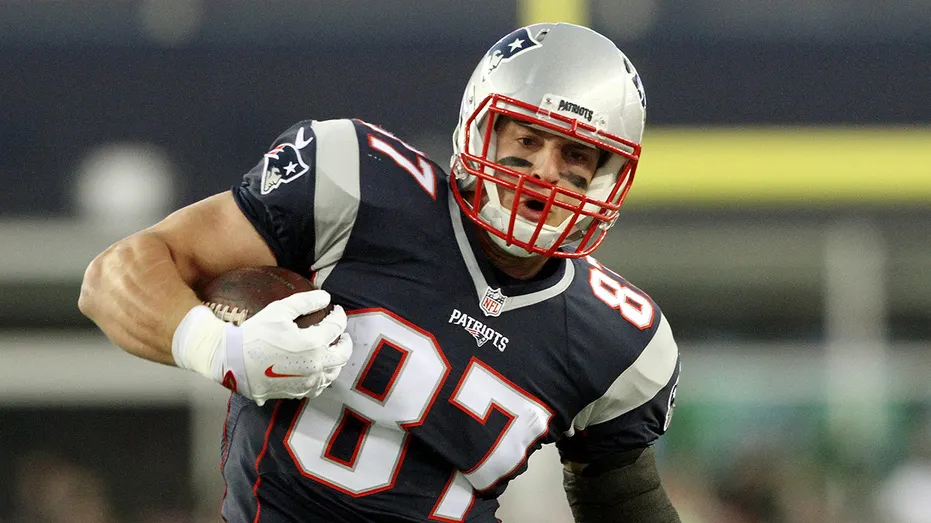Rob Gronkowski in action