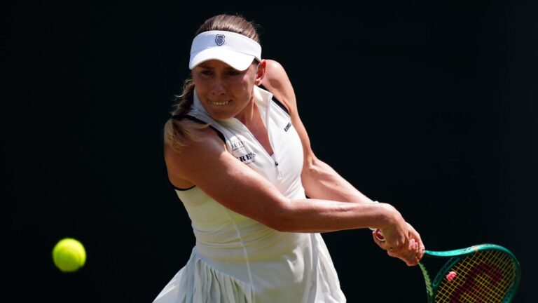 Ekaterina Alexandrova collapses on court during three-hour match against Kristina Liutova at WTA Memphis Tennis Classic | Tennis News