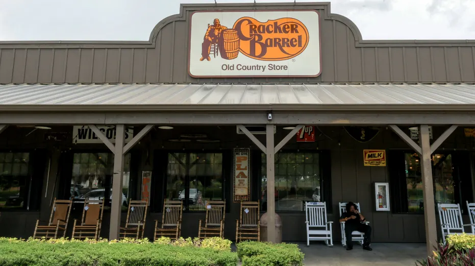 A Cracker Barrel store with the old logo.