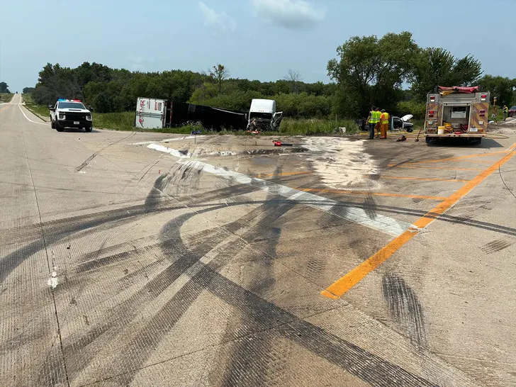 sub-traffic-collision-Fayette-County-Sheriff's-Office-1