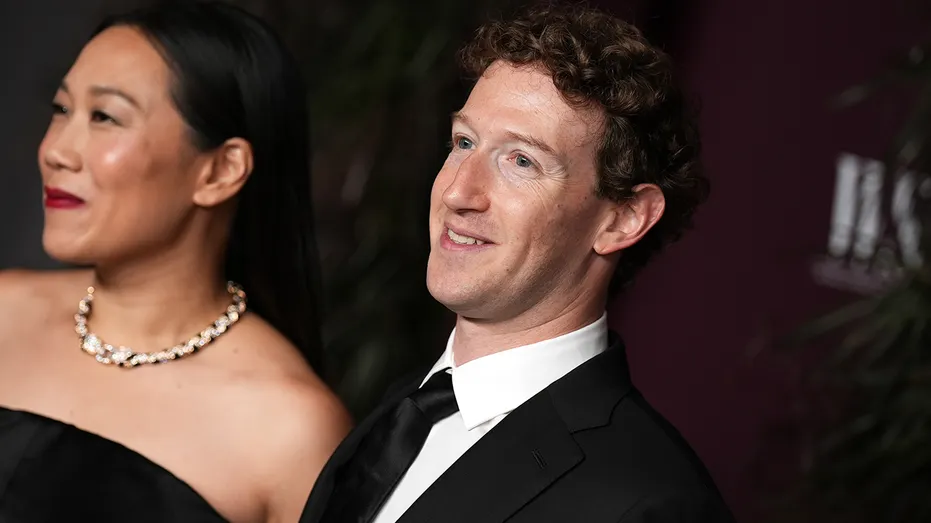 Priscilla and Mark Zuckerberg on red carpet