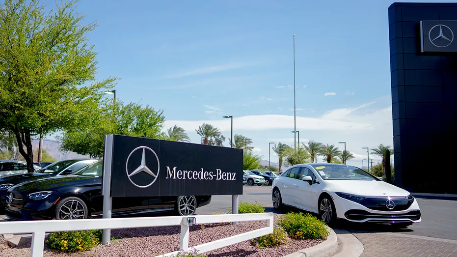 A new Mercedes-Benz EQS electric vehicle for sale in Tucson, Arizona.
